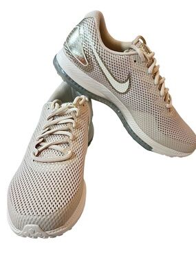 Nike Zoom All Out Low 2 Sneakers Tennis Shoes Womens Size 8.5 New Light Cream